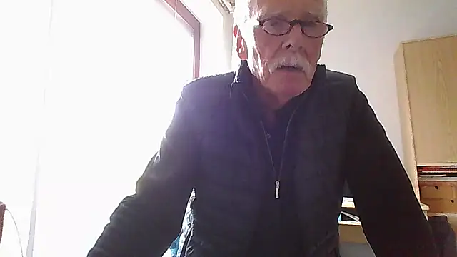 super-snoopy online show from 04/19/26, 09:54