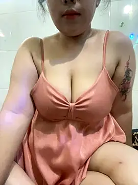 Snapshot of Min538 chatting on 10/24/25, 06:56 Min538 online show from 10/24/25, 06:56