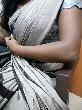 Tamilmallu-duskygirl03 online show from 12/03/25, 03:33