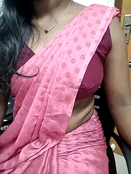 Snapshot of Tamilmallu-duskygirl03 chatting on 04/11/26, 07:45 Tamilmallu-duskygirl03 online show from 04/11/26, 07:45