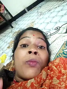 Snapshot of Co_punam chatting on 11/08/25, 02:09 Co punam online show from 11/08/25, 02:09