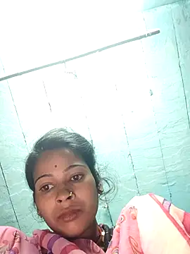 Snapshot of Co_punam chatting on 10/15/25, 11:57 Co punam online show from 10/15/25, 11:57