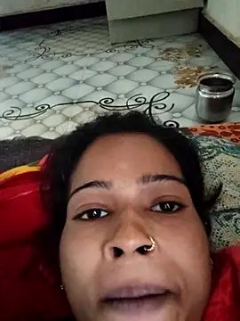 Snapshot of Co_punam chatting on 10/31/25, 02:52 Co punam online show from 10/31/25, 02:52