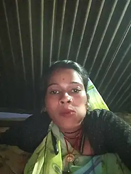 Snapshot of Co_punam chatting on 11/19/25, 05:13 Co punam online show from 11/19/25, 05:13