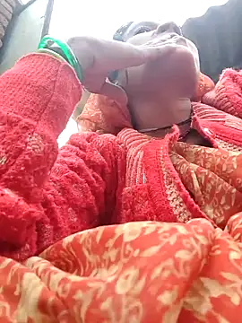 Snapshot of Co_punam chatting on 11/16/25, 01:32 Co punam online show from 11/16/25, 01:32