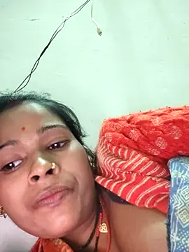 Snapshot of Co_punam chatting on 11/30/25, 09:04 Co punam online show from 11/30/25, 09:04