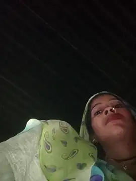 Snapshot of Co_punam chatting on 10/16/25, 12:35 Co punam online show from 10/16/25, 12:35