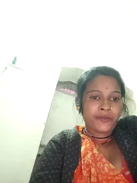 Snapshot of Co_punam chatting on 11/15/25, 12:20 Co punam online show from 11/15/25, 12:20