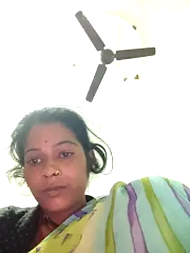 Snapshot of Co_punam chatting on 11/05/25, 07:28 Co punam online show from 11/05/25, 07:28