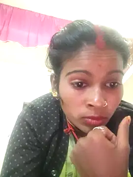 Snapshot of Co_punam chatting on 12/18/25, 05:56 Co punam online show from 12/18/25, 05:56