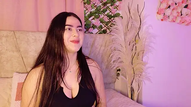 JulietaTorres  online show from 12/19/25, 04:05