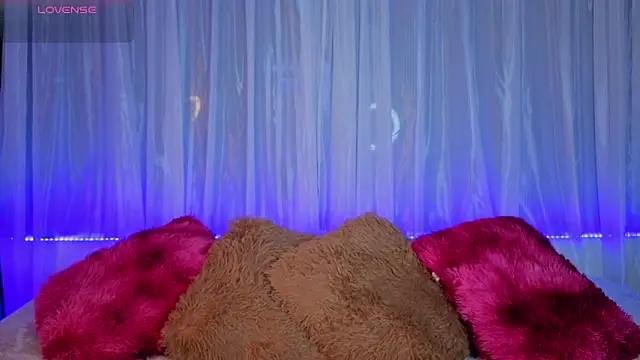 Victoria Jonhss online show from 02/27/26, 11:59