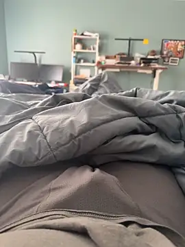 Snapshot of Beastyfuck chatting on 12/21/25, 06:42 Beastyfuck online show from 12/21/25, 06:42