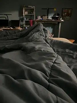 Snapshot of Beastyfuck chatting on 02/04/26, 02:39 Beastyfuck online show from 02/04/26, 02:39