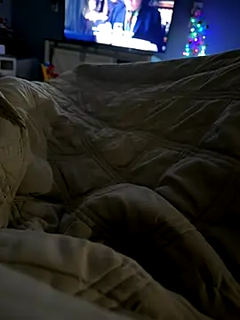 Snapshot of Beastyfuck chatting on 11/16/25, 03:11 Beastyfuck online show from 11/16/25, 03:11