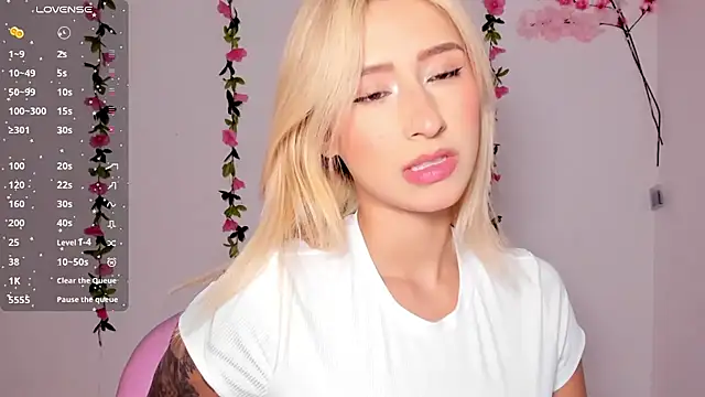 Ashleyroys 111 online show from 03/01/26, 06:08