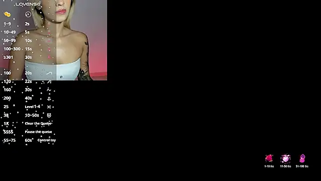 Snapshot of Ashleyroys_111 chatting on 06/10/26, 06:42 Ashleyroys 111 online show from 06/10/26, 06:42
