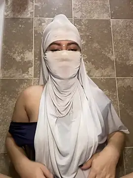 Snapshot of hayara_farhat chatting on 07/21/26, 11:17 hayara farhat online show from 07/21/26, 11:17