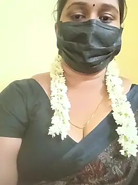 Snapshot of tamil-mala23 chatting on 10/21/25, 05:18 tamil-mala23 online show from 10/21/25, 05:18