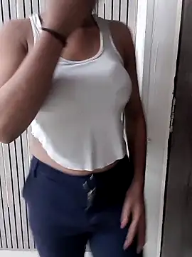 Suman rani6 online show from 11/18/25, 06:17