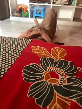 Snapshot of Telugu_dirty_talk_couple chatting on 11/23/25, 10:03 Telugu dirty talk couple online show from 11/23/25, 10:03