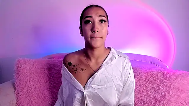 HeidyRousse online show from 01/15/26, 01:36