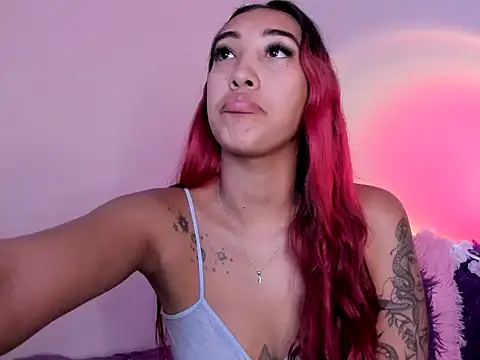 HeidyRousse online show from 11/13/25, 10:19