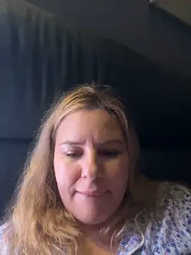 Passion-Blondy online show from 10/15/25, 12:09