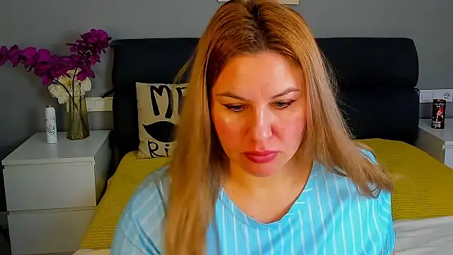 Passion-Blondy online show from 02/21/26, 07:38