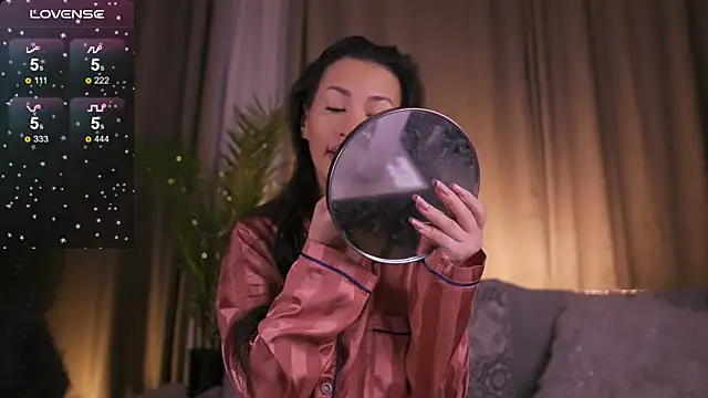 JessicaVerse online show from 04/10/26, 02:18