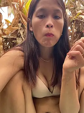 hi-hi-zz online show from 12/17/25, 06:40