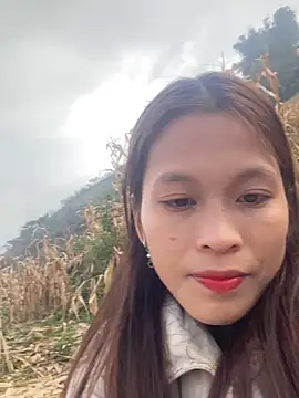 hi-hi-zz online show from 12/19/25, 01:31