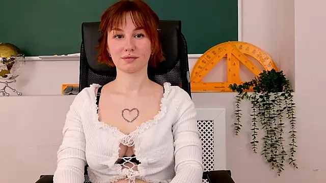 ClaireMathis online show from 01/18/26, 03:15