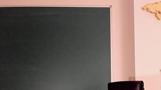 ClaireMathis online show from 04/12/26, 02:42