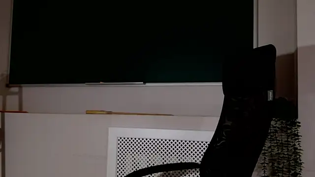 ClaireMathis online show from 06/26/26, 03:07