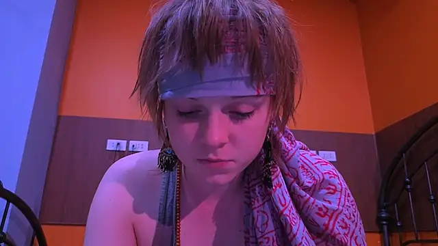 liquid0fluid0 online show from 11/25/25, 08:09