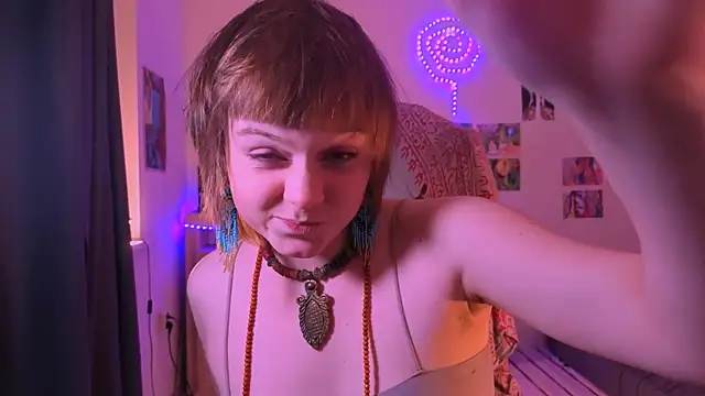 liquid0fluid0 online show from 11/19/25, 03:34