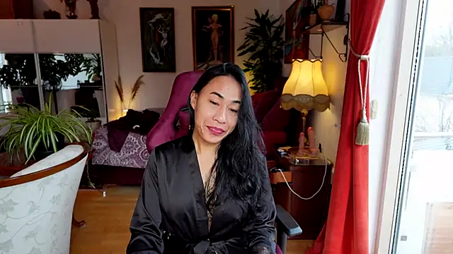 Snapshot of bianca_bellamy chatting on 12/14/25, 12:11 bianca bellamy online show from 12/14/25, 12:11