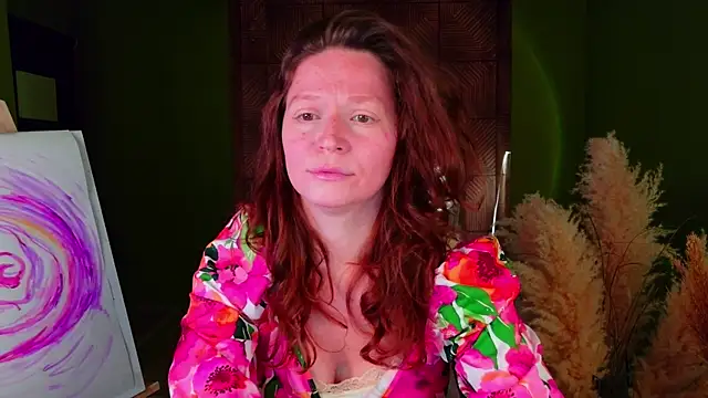 AuroraBorealis   online show from 11/26/25, 06:35