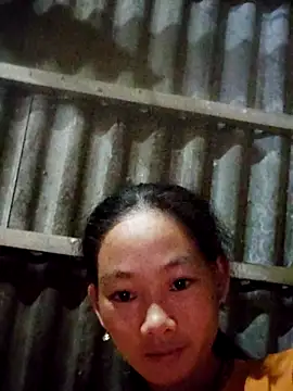 gio-thu online show from 10/20/25, 11:33