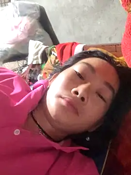 gio-thu online show from 04/11/26, 10:02