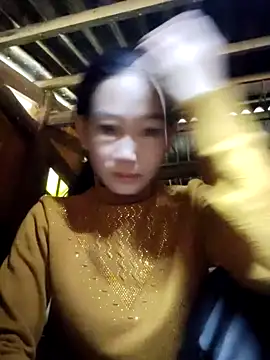 gio-thu online show from 11/14/25, 05:33