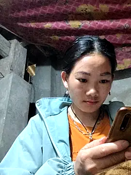 gio-thu online show from 03/05/26, 02:08