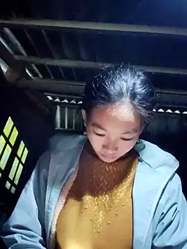 gio-thu online show from 11/26/25, 12:43