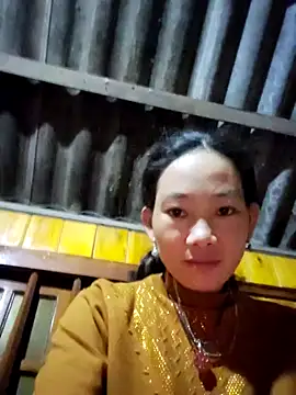 gio-thu online show from 11/13/25, 04:11