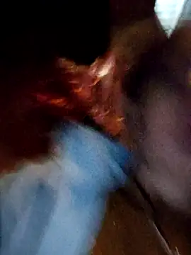 gio-thu online show from 11/23/25, 01:26