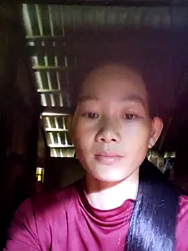 gio-thu online show from 10/21/25, 01:16