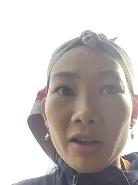 gio-thu online show from 11/16/25, 05:56