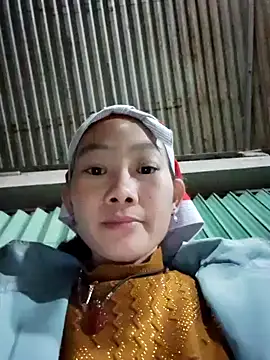 gio-thu online show from 11/25/25, 11:43