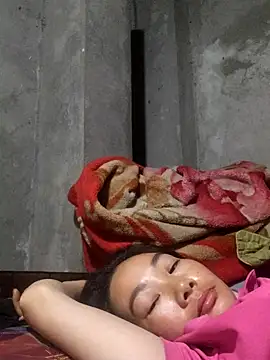 gio-thu online show from 04/14/26, 09:09